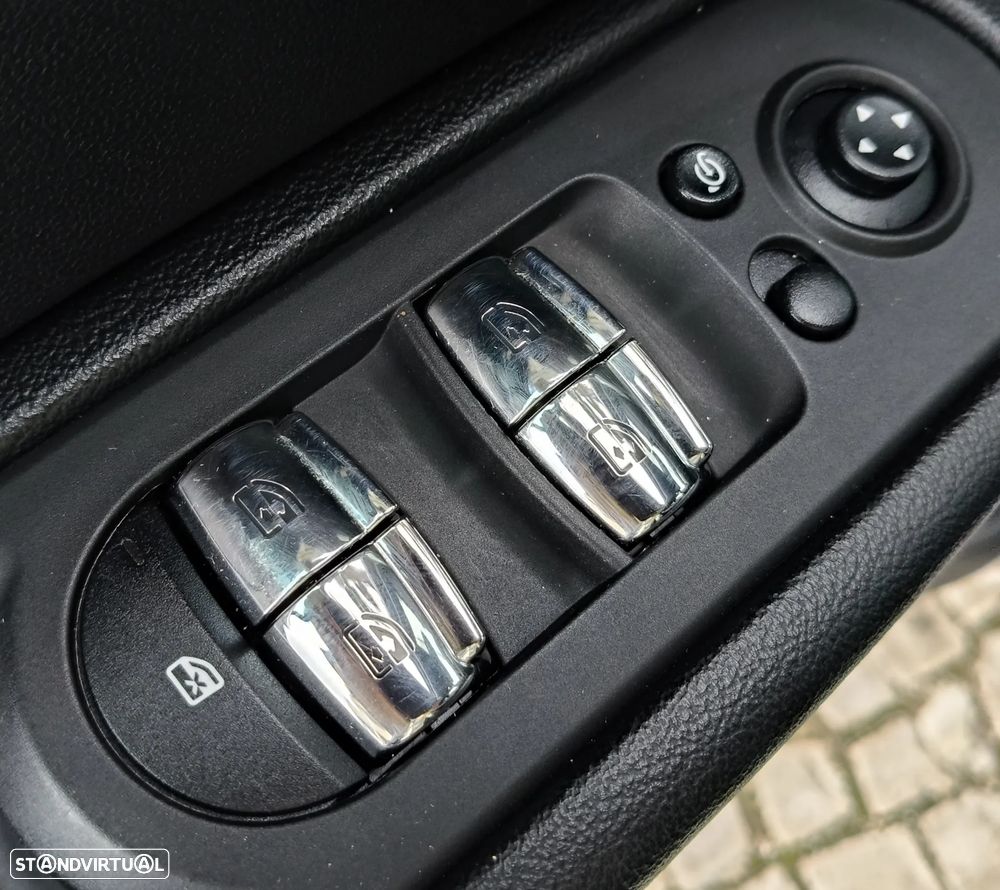 MINI Countryman Cooper S ALL4 Auto - 15