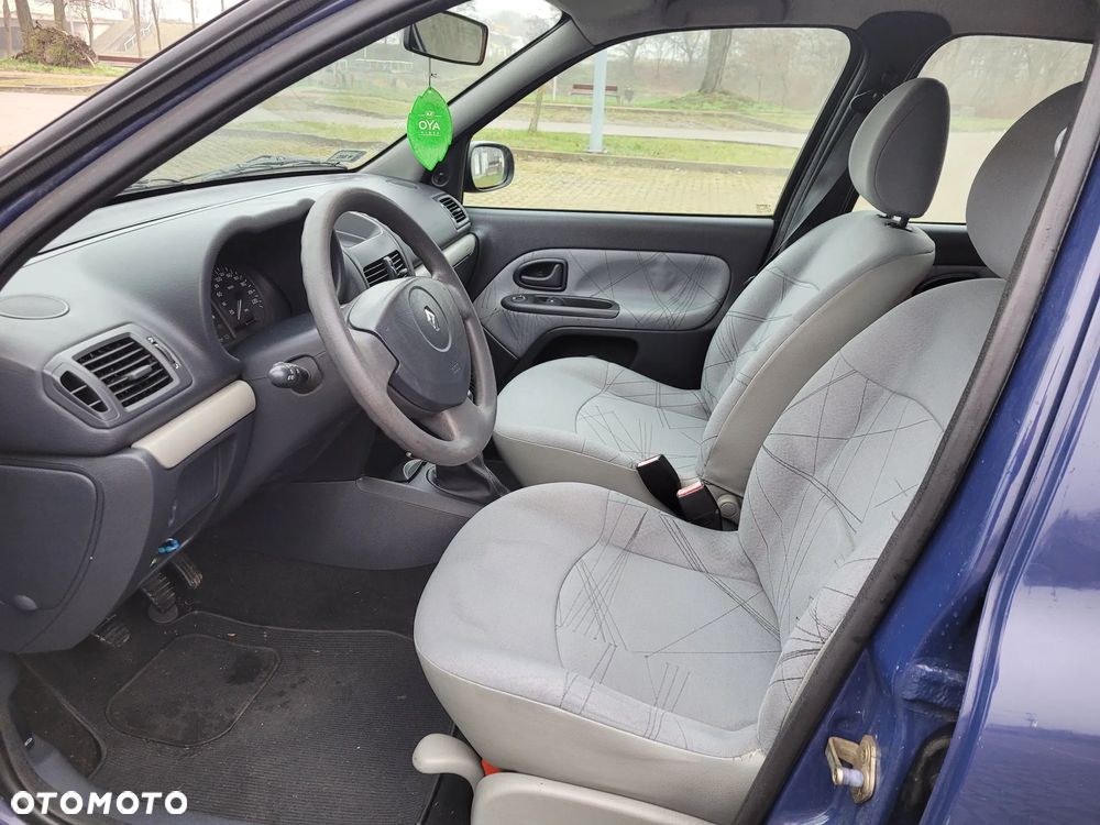 Renault Clio 1.2 Free - 16