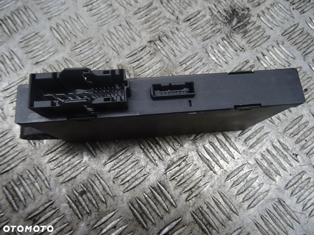 BMW E87 04-07 2.0B MODUŁ STEROWNIK CAS 61356943834 - 2