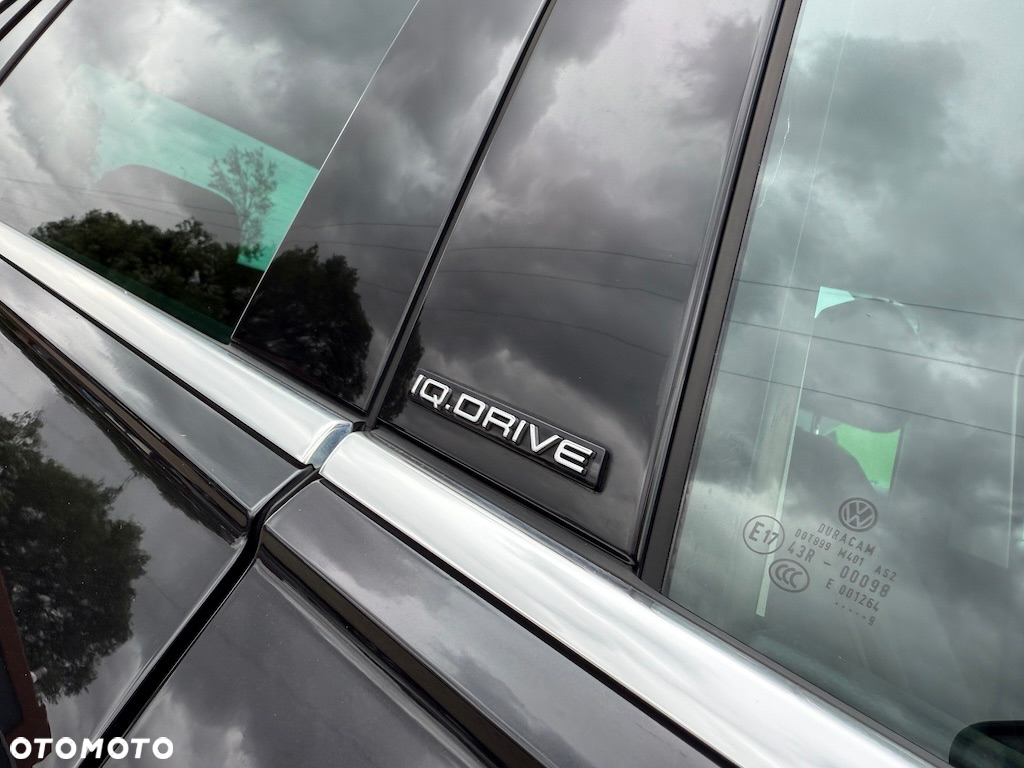 Volkswagen Tiguan 2.0 TDI SCR DSG IQ.DRIVE - 18