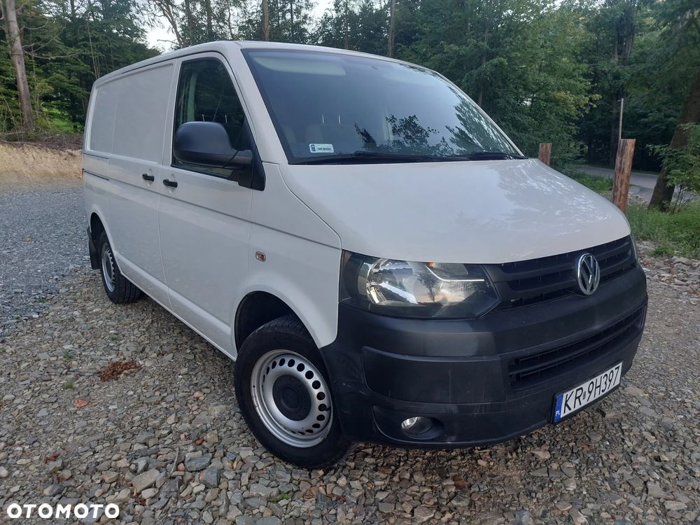 Volkswagen Transporter - 2
