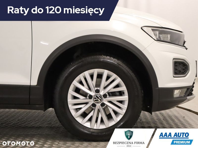 Volkswagen T-Roc - 16