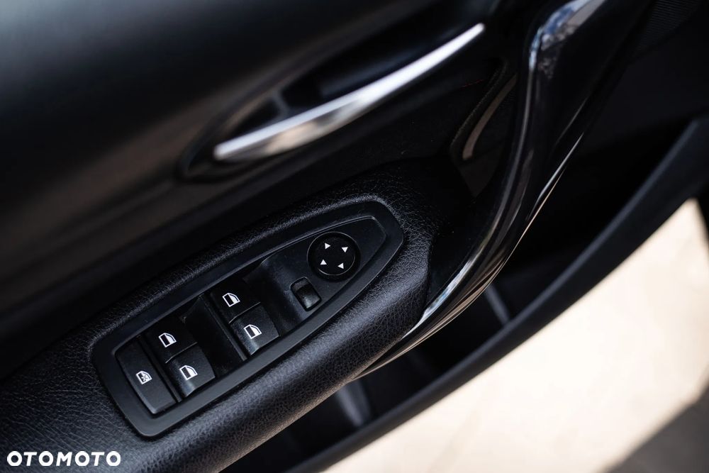 BMW Seria 1 116d DPF Edition Sport - 15