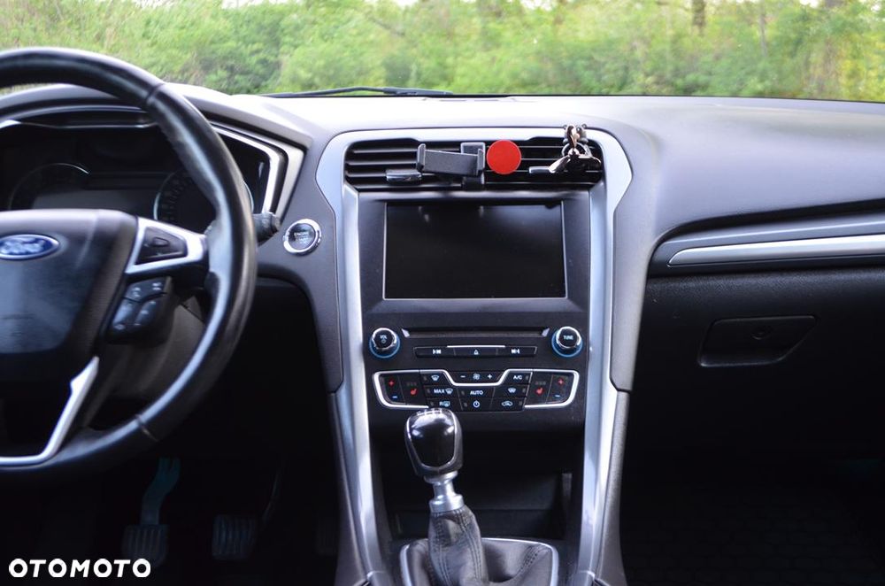 Ford Mondeo 1.6 TDCi Start-Stopp Titanium - 33