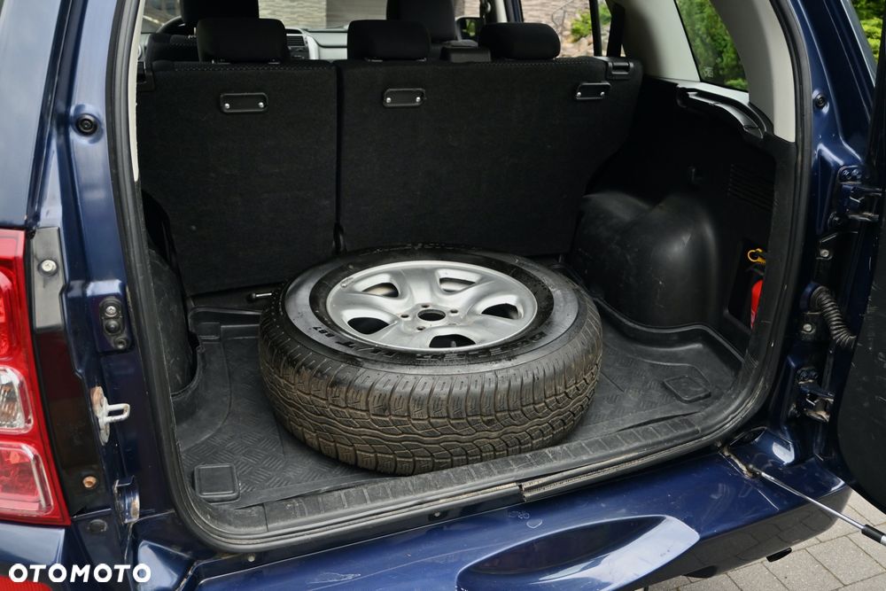 Suzuki Grand Vitara 1.9 DDiS - 34