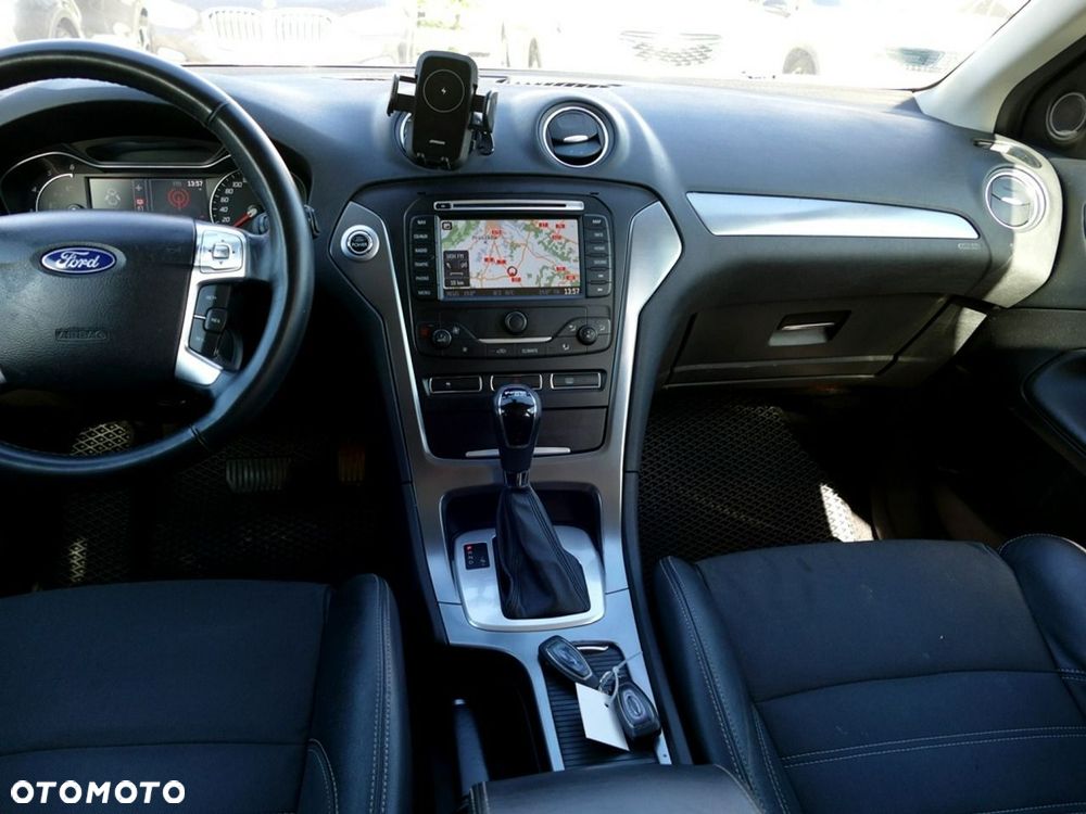 Ford Mondeo 2.0 TDCi Titanium X - 24