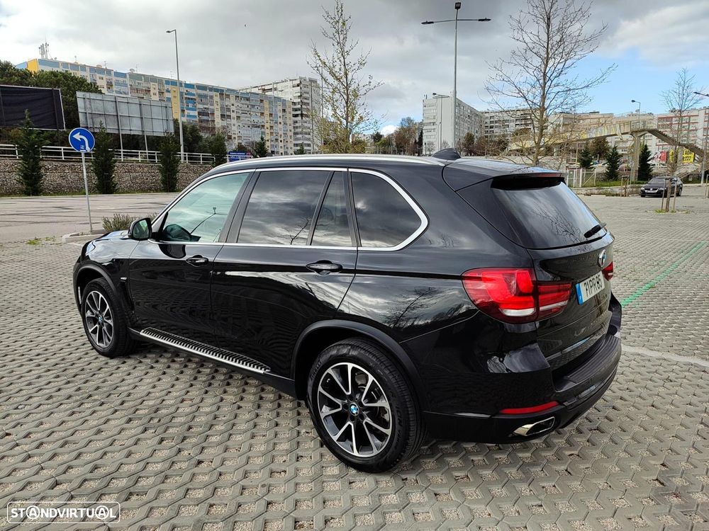 BMW X5 25 d sDrive Comfort 7L - 4
