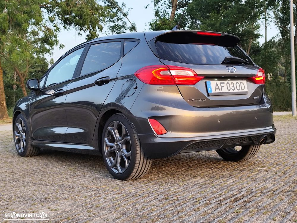 Ford Fiesta 1.0 EcoBoost MHEV ST-Line - 6