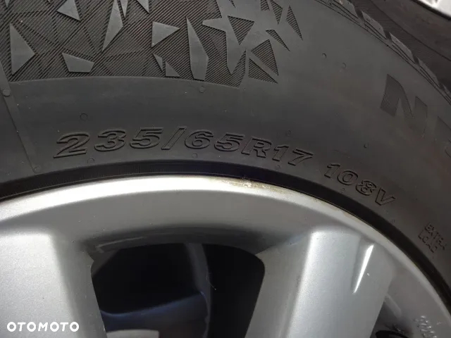 Alufelgi VW Touareg 17" z zimowymi oponami - 2