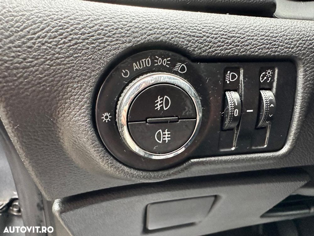 Opel Astra 1.4 Turbo Automatik Edition - 8