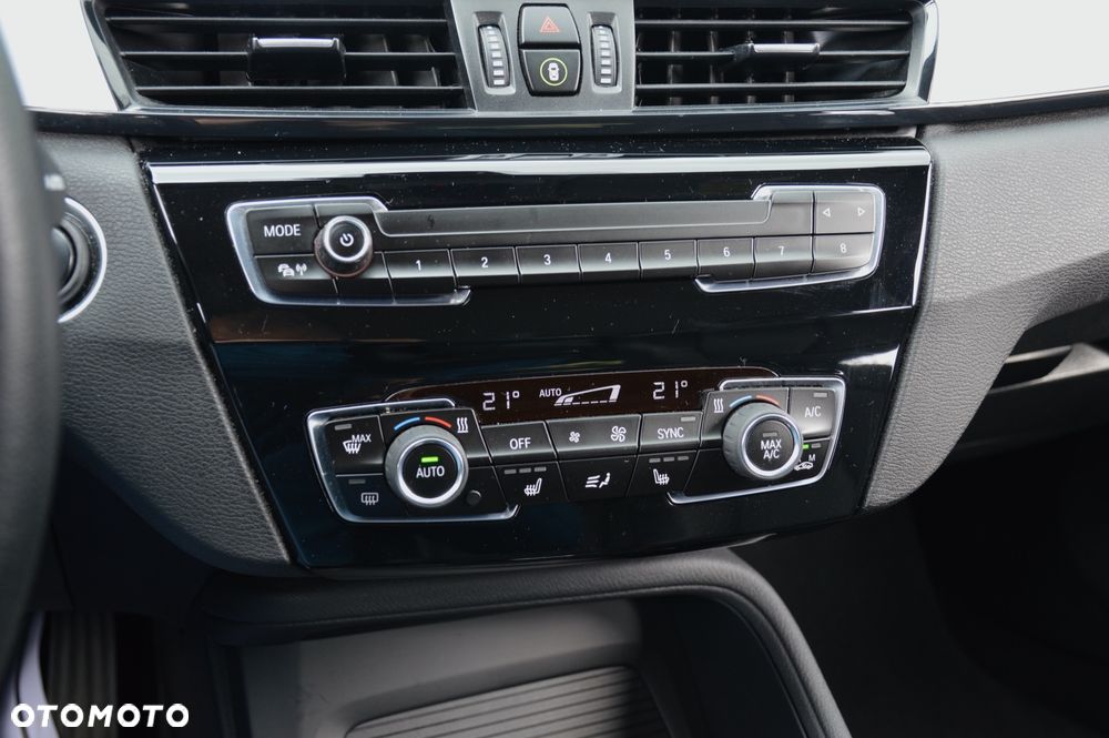 BMW X1 - 32