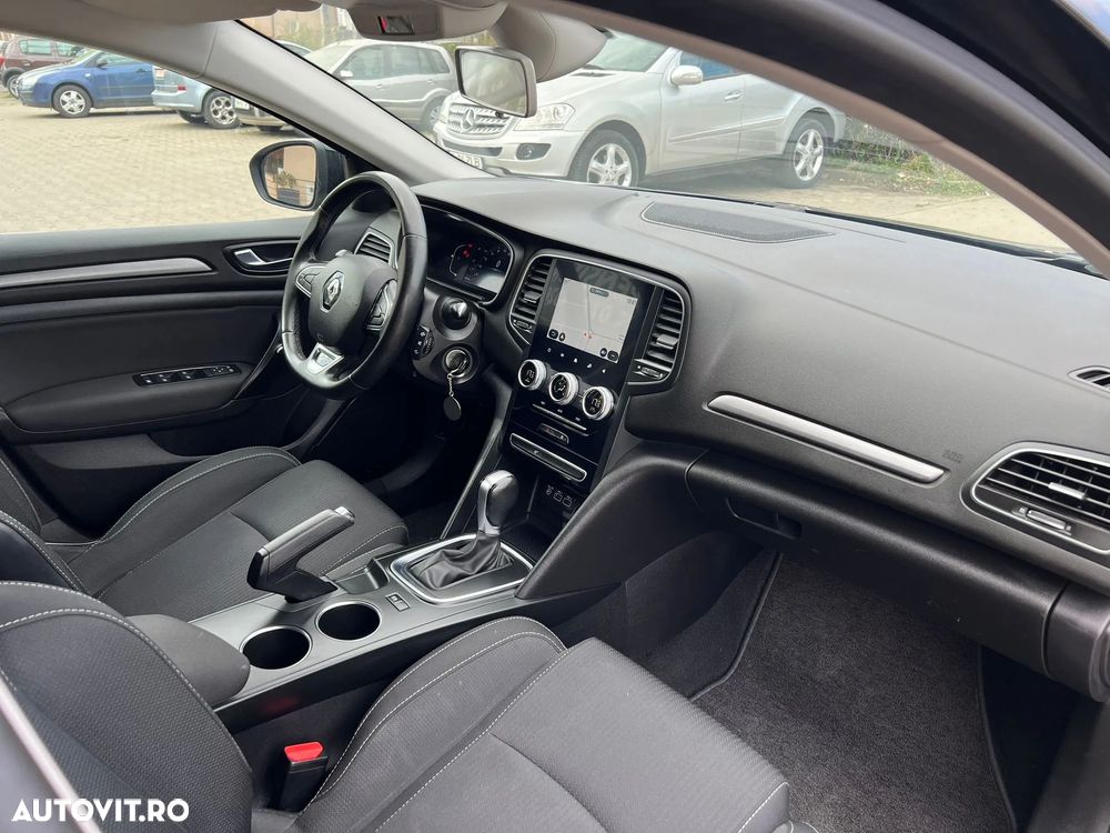 Renault Megane - 12