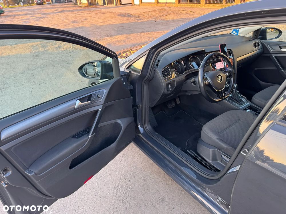Volkswagen Golf e-Golf - 7