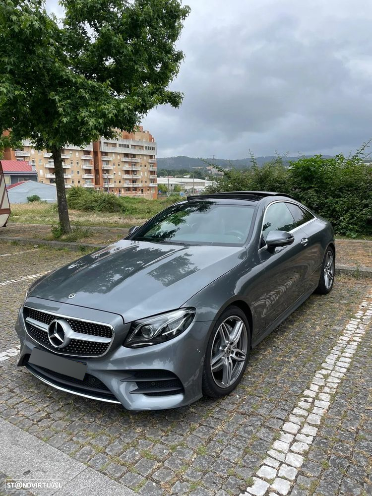 Mercedes-Benz E 200 AMG Line - 24