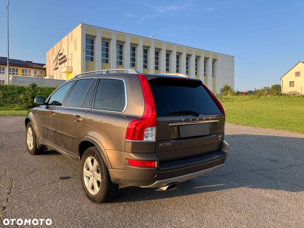 Volvo XC 90 D5 AWD Summum - 8