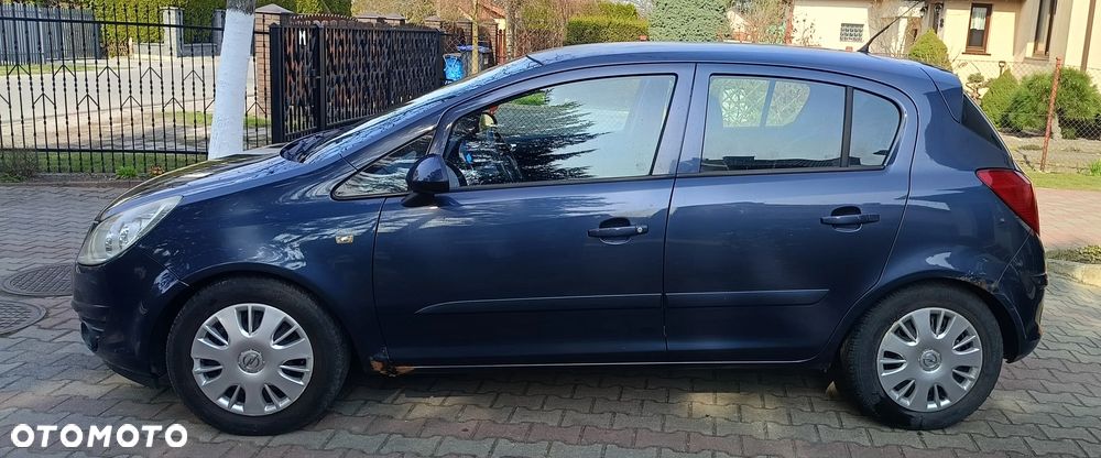 Opel Corsa - 3