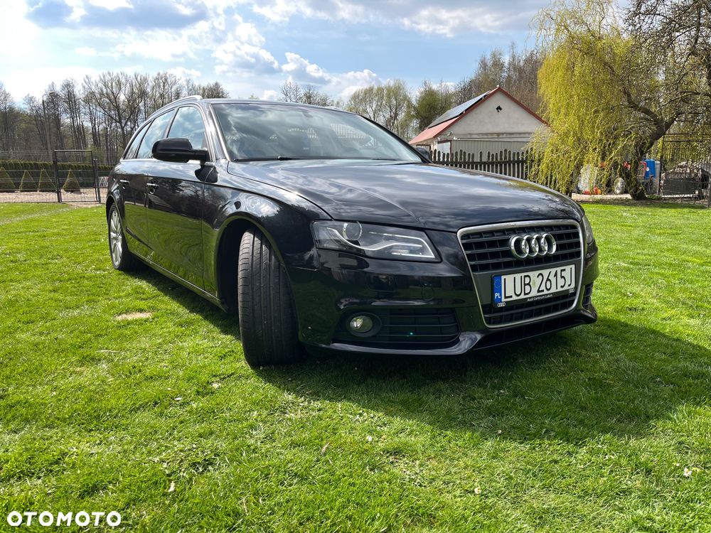 Audi A4 Avant 2.0 TDI Limited Edition - 2