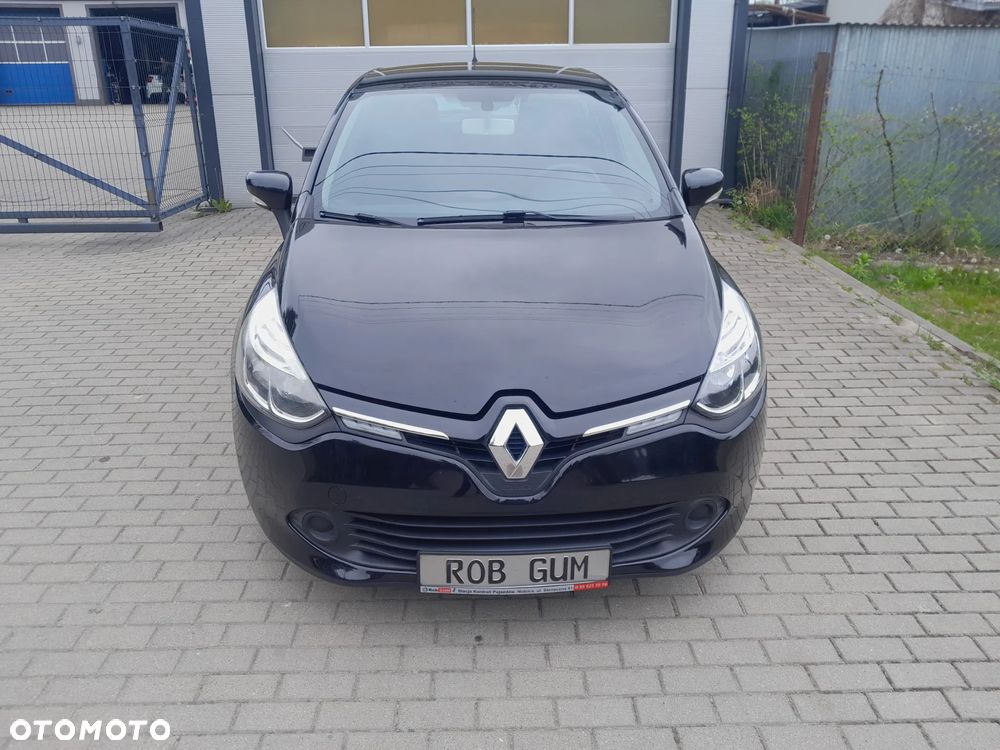 Renault Clio 1.2 16V 75 LIMITED - 8