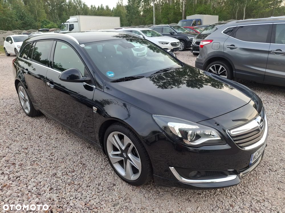 Opel Insignia 1.6 SIDI Turbo ecoFLEX Start/Stop Sport - 2