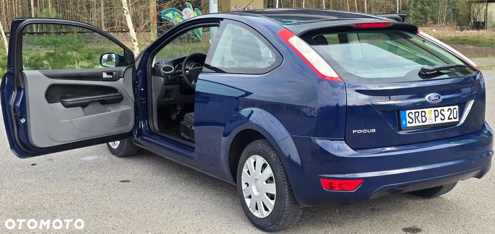 Ford Focus 1.4 16V Trend - 17