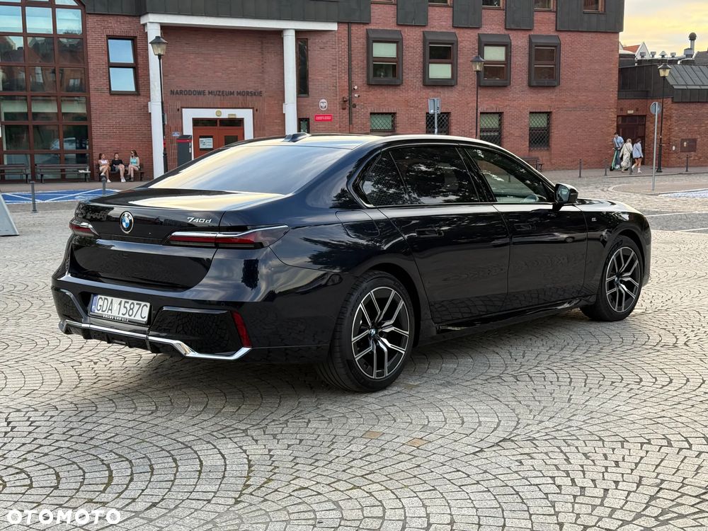 BMW Seria 7 740d xDrive mHEV sport - 6