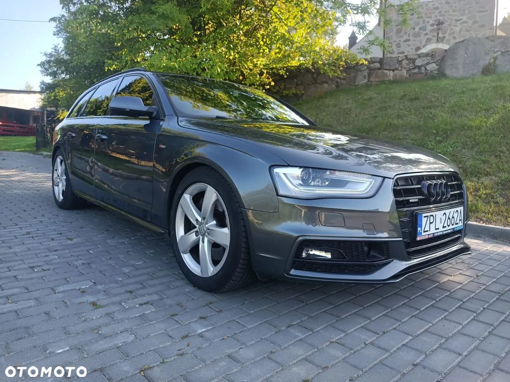 Audi A4 Avant 3.0 TFSI quattro S tronic S line Sportpaket - 1