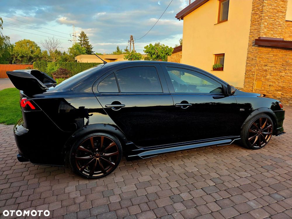 Mitsubishi Lancer - 13