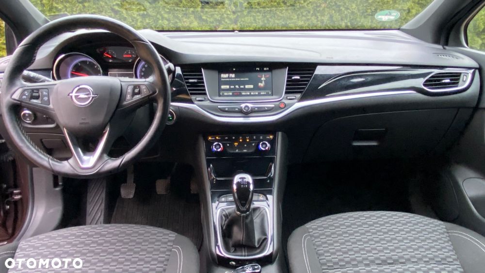 Opel Astra 1.6 D (CDTI) Start/Stop Business - 18