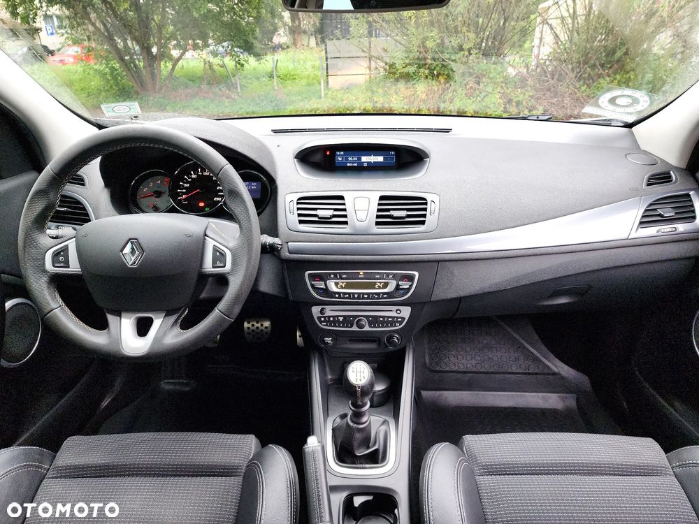 Renault Megane Grandtour dCi 160 FAP GT - 19