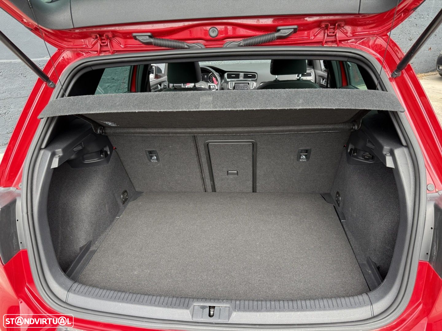VW Golf 2.0 TDI GTD DSG - 11