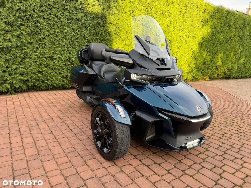 Can-Am Spyder