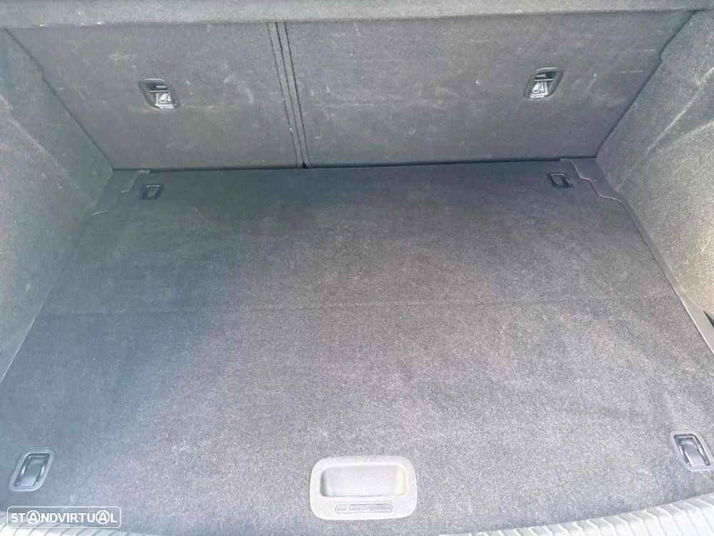 Hyundai i30 1.6 CRDi STyle Plus - 28