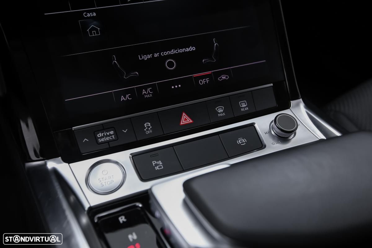 Audi e-tron 55 quattro - 28