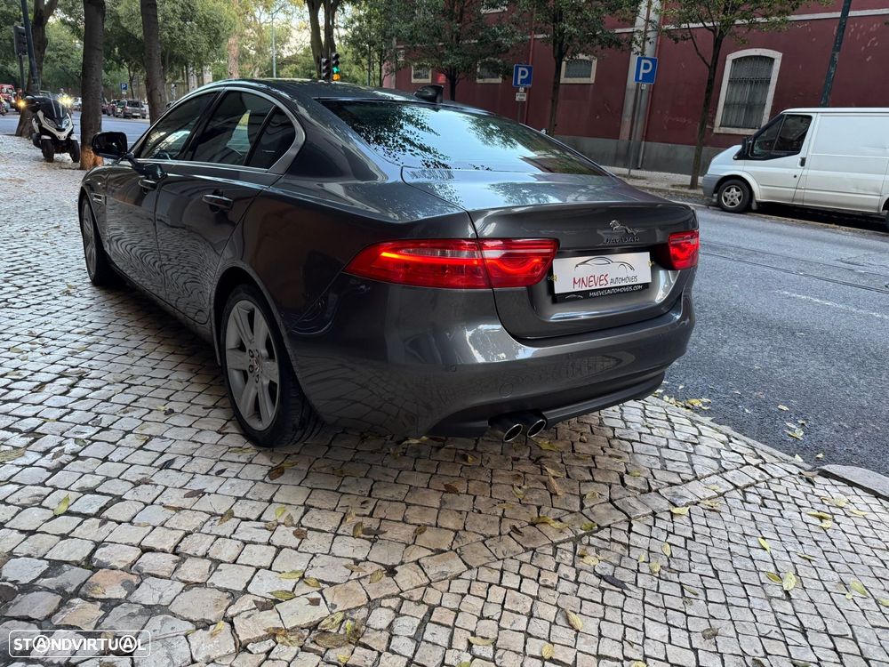Jaguar XE 2.0 D Portfolio Aut. - 6