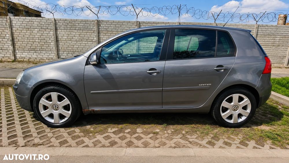 Volkswagen Golf 2.0 TDI United - 8