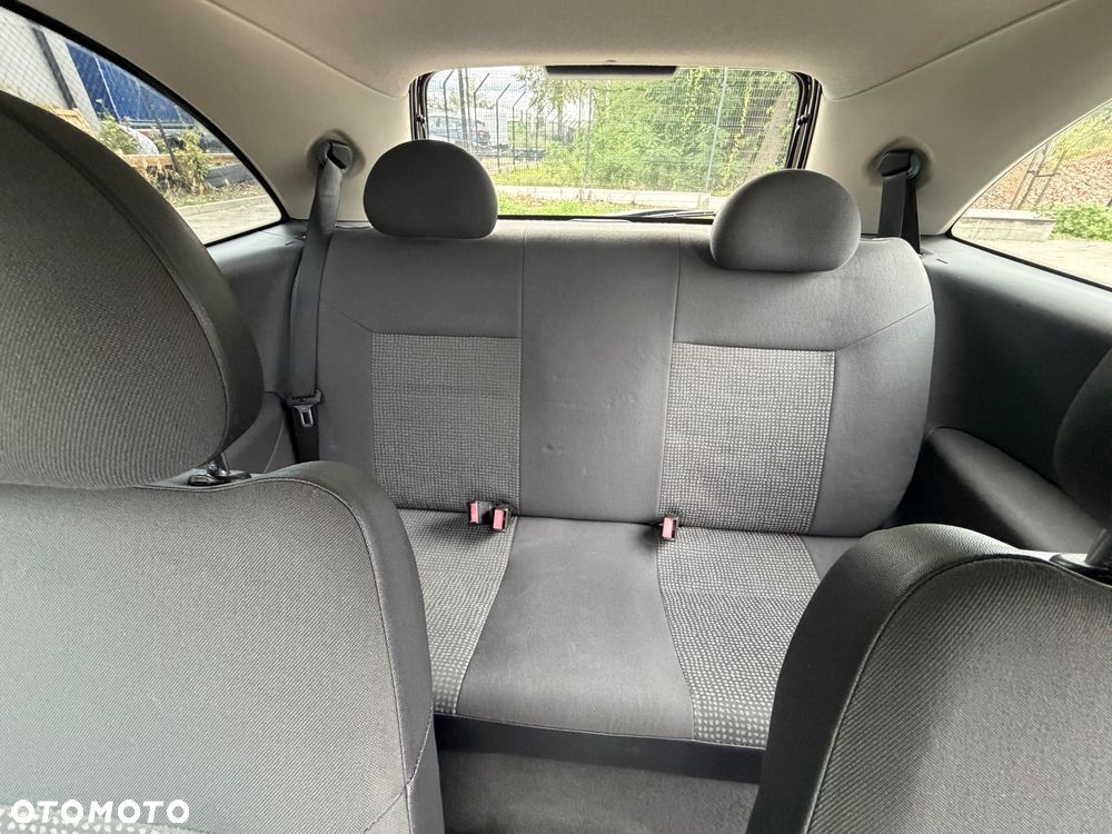 Opel Corsa 1.0 12V Cosmo - 10