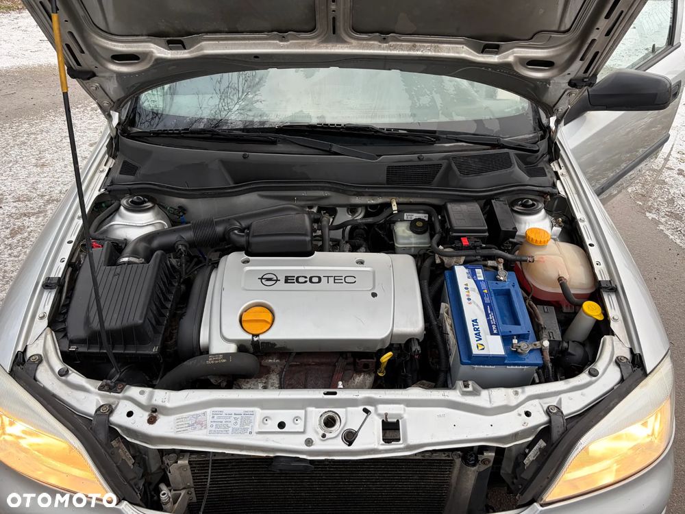 Ford Focus 1.6 Ambiente EU5 - 22