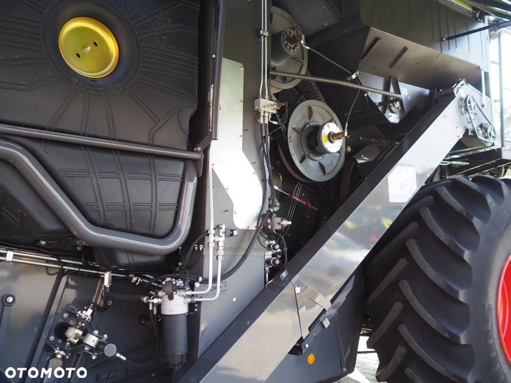 Claas Lexion 7500 + V930 - 11