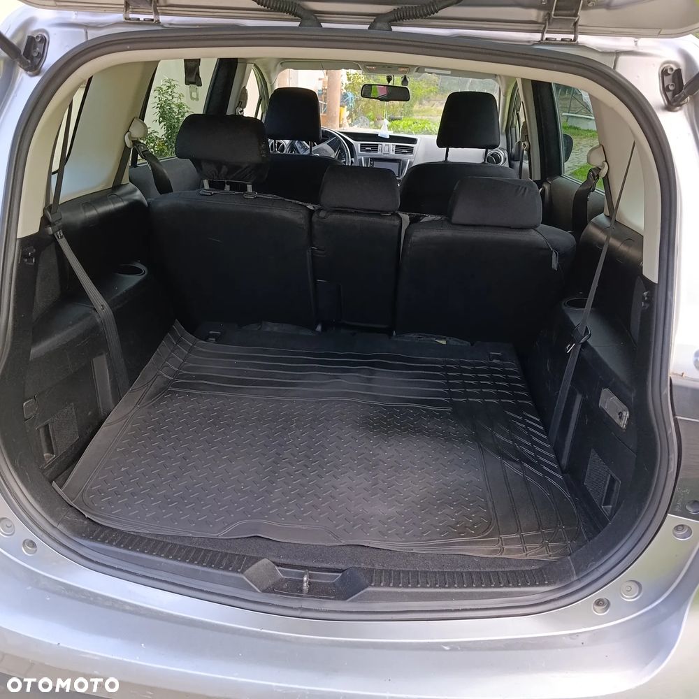 Mazda 5 1.6 CD Exclusive + - 5