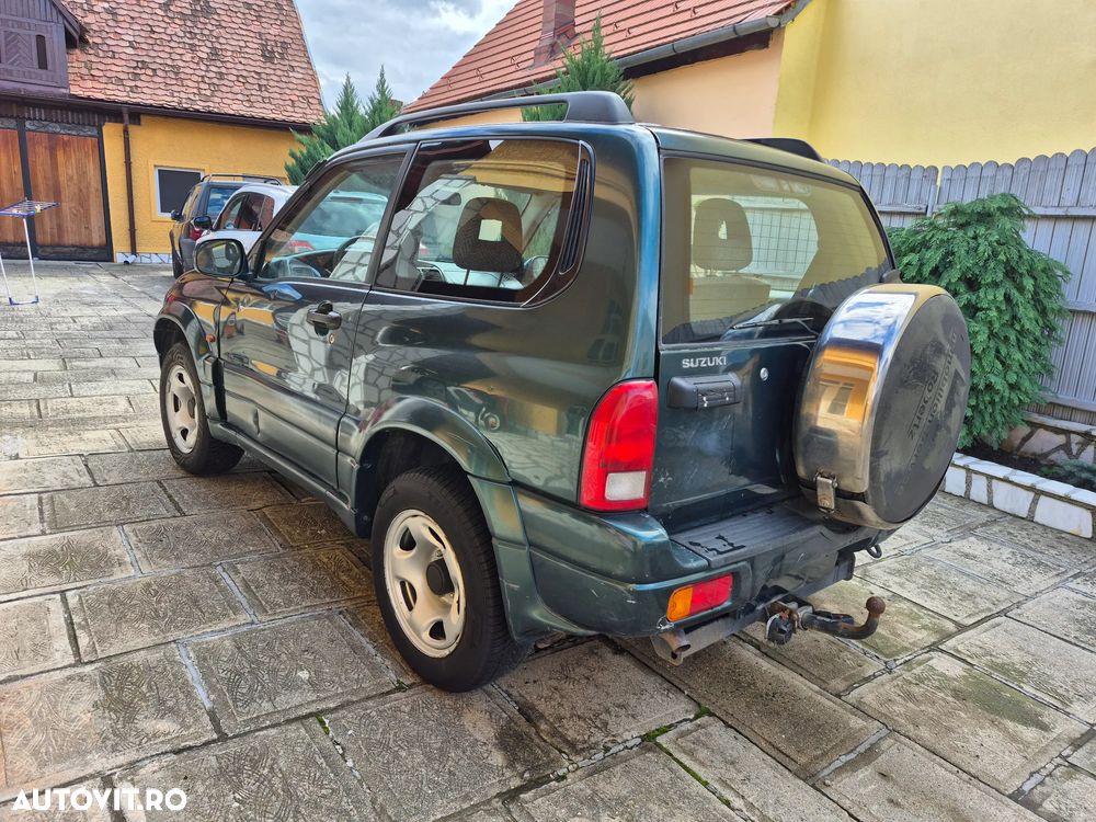Suzuki Grand Vitara 1.6 Comfort - 17