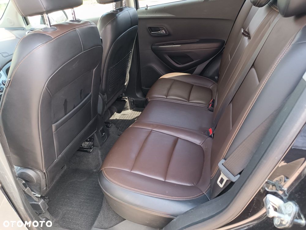 Chevrolet Trax 1.4 T LS - 10