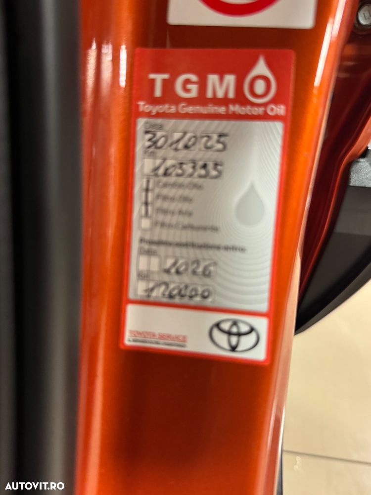 Toyota C-HR 2.0 Orange Edition - 27
