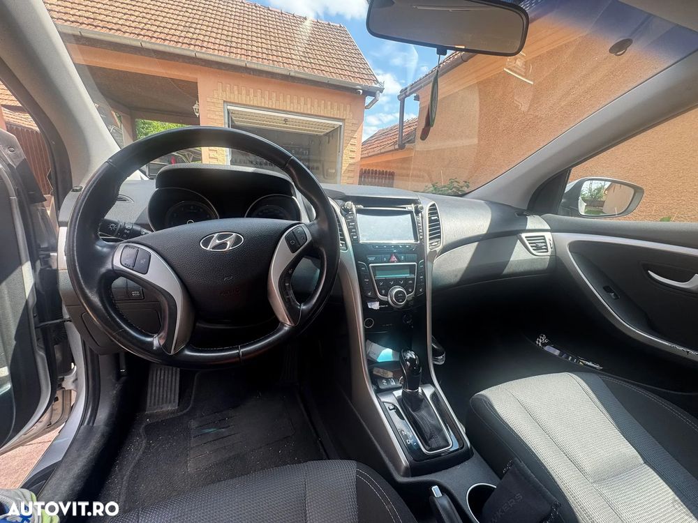 Hyundai i30 1.6 GDI Aut. Highway Heat+ - 9