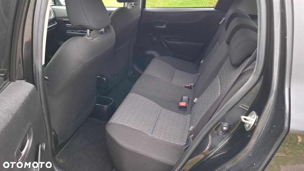 Toyota Yaris 1.33 VVT-i Executive - 12