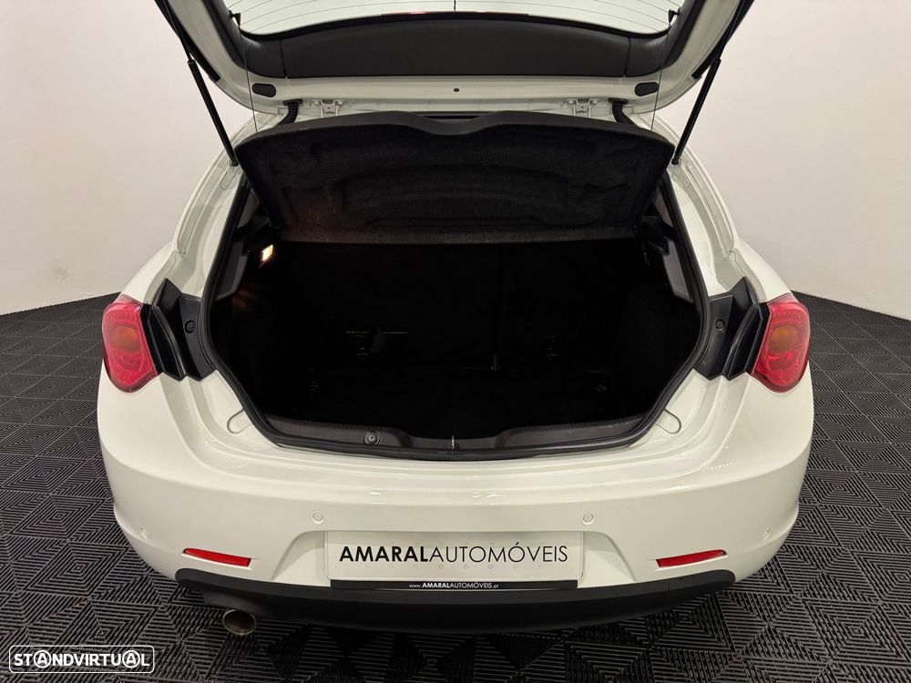 Alfa Romeo Giulietta 1.6 JTDM Distinctive - 45