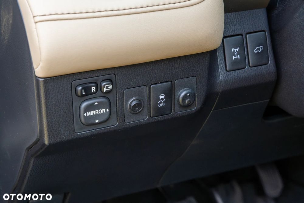 Toyota RAV4 - 28