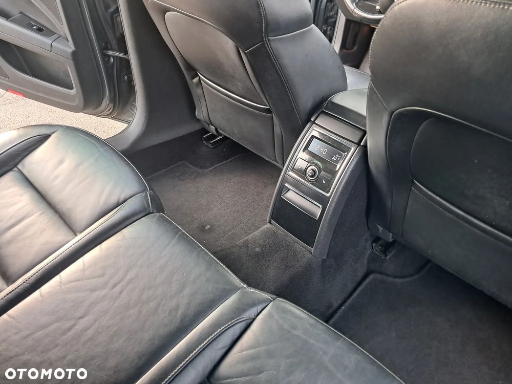 Skoda Superb 1.6 TDI Green tec Ambition - 13