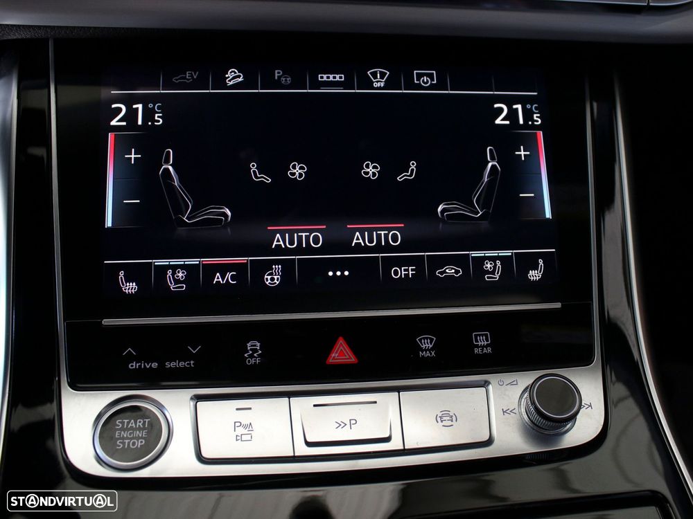 Audi Q8 55 TFSIe quattro Tiptronic - 38
