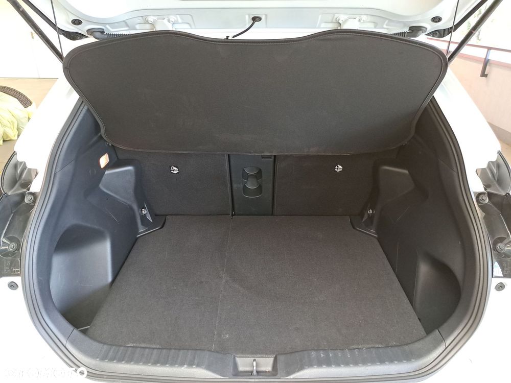Toyota Yaris Cross Hybrid 1.5 Style - 14