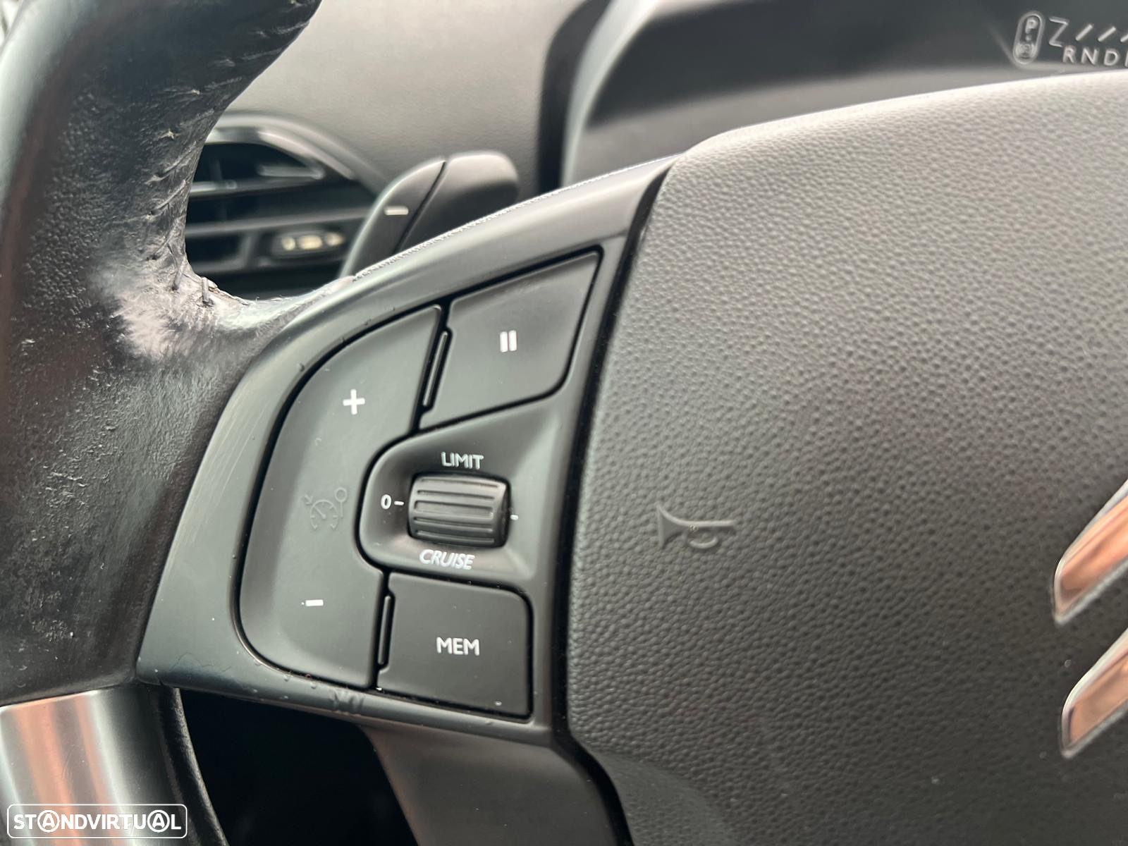 Citroën C4 Grand Picasso 1.6 BlueHDi Intensive EAT6 J17 - 17